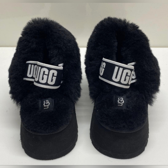 UGG Wmns Funkette Slipper 'Black' Shoes Size 10 Like New - Picture 8 of 10